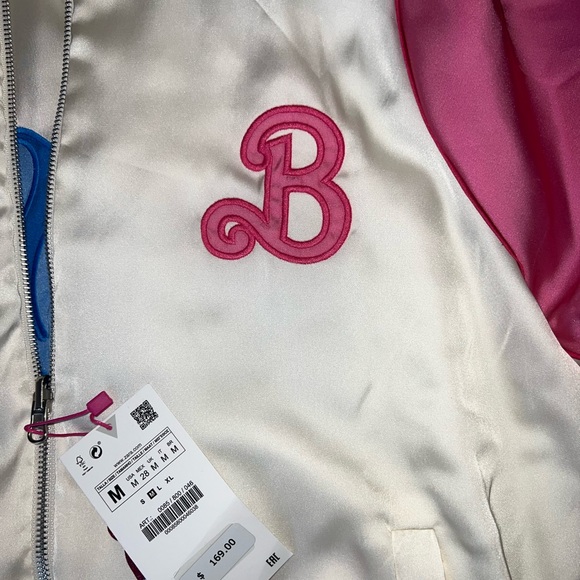 BARBIE x ZARA REVERSIBLE SATIN BOMBER JACKET - Picture 2 of 8